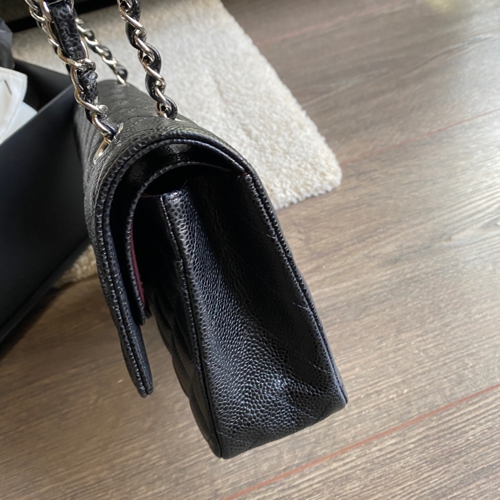 SOLD Chanel medium classic double flap in caviar - Picture 5 of 12